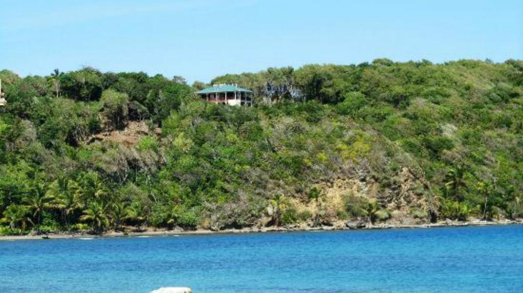 Calibishie Cove Hotell Eksteriør bilde